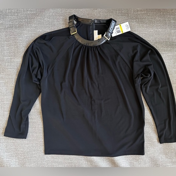 Michael, Michael Kors Women’s Black dolman sleeve cold shoulder buckle Neck Med - Picture 2 of 14